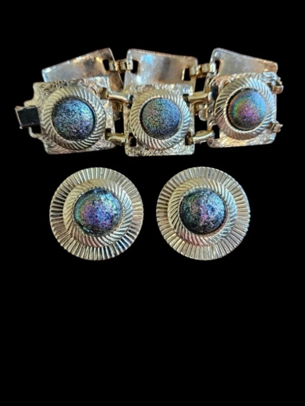Vintage Gold-Tone Iridescent Stone Clip Earrings and Bracelet‎ Set